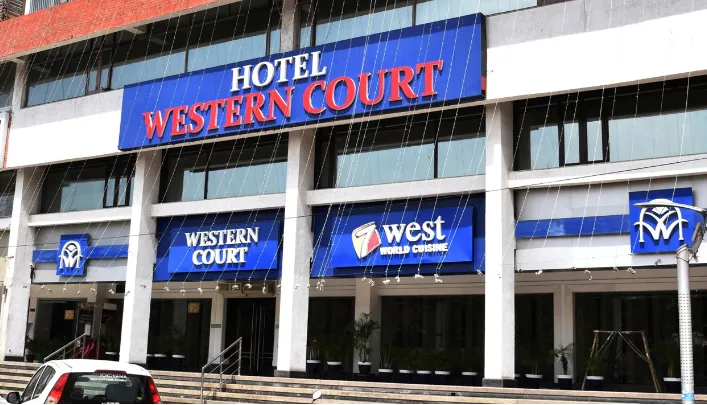 Hotel Western Court Chandigarh